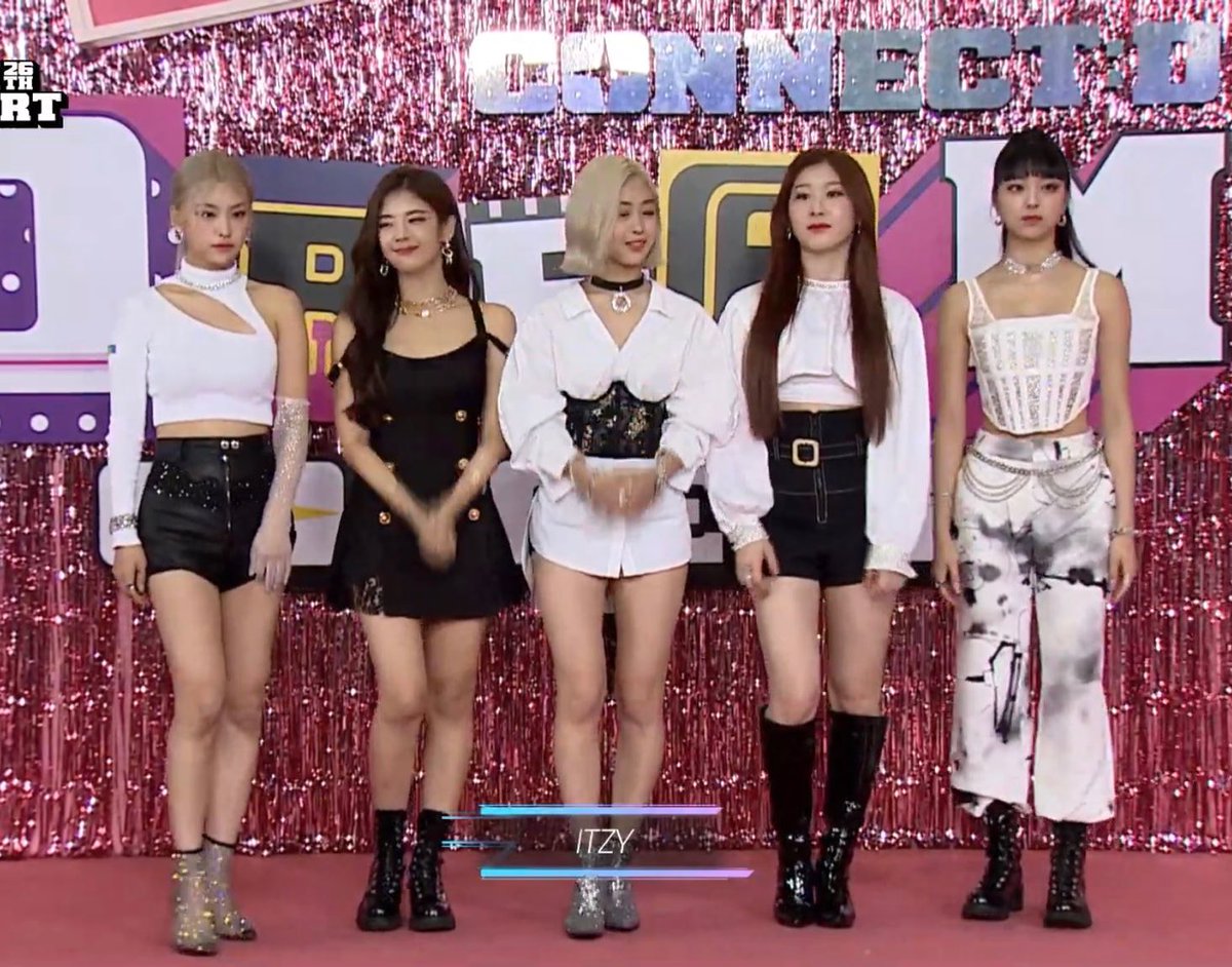ITZY, 컴백 앞두고 '히든싱어6' 완전체 출격 