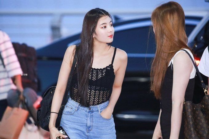 #있지 #itzy 리아 사복 스타일