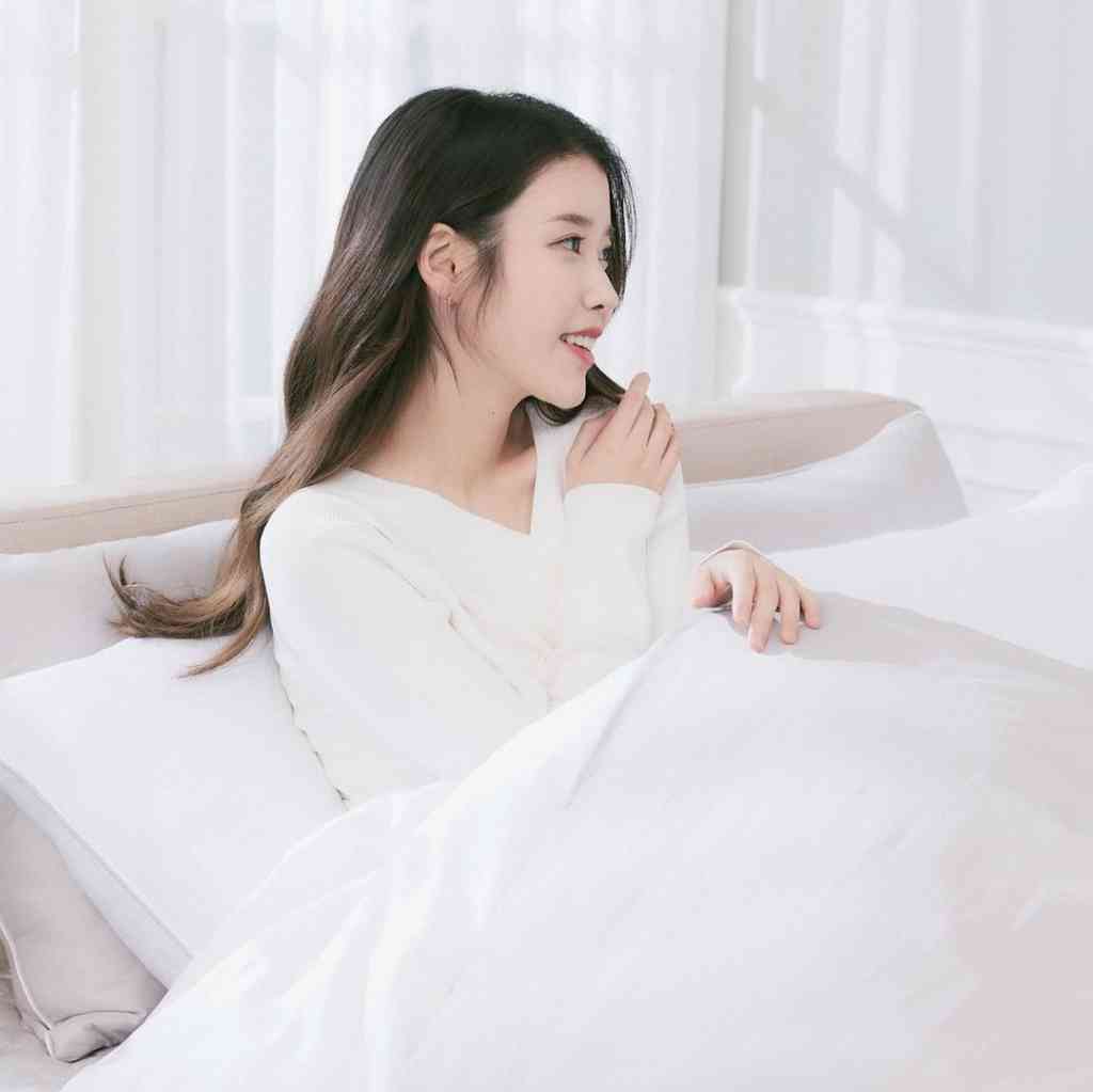 이브자리 인스타 아이유