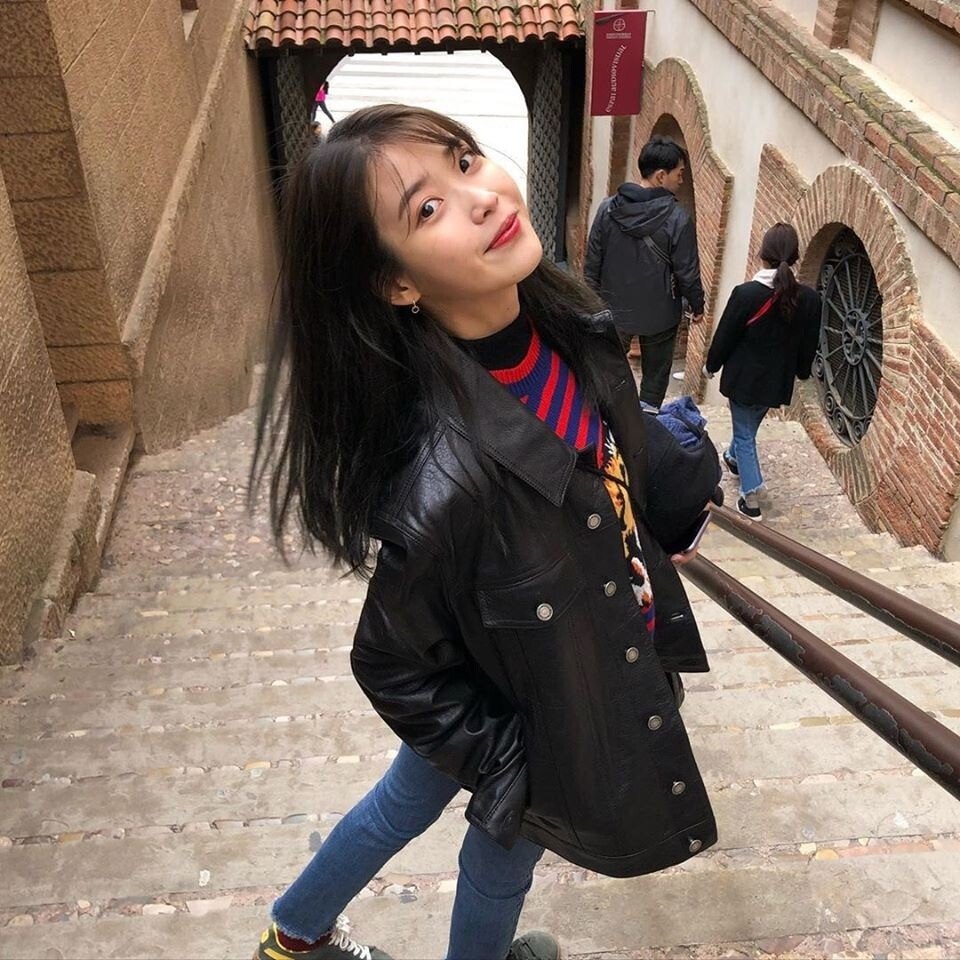 비오는 저녁...#아이유