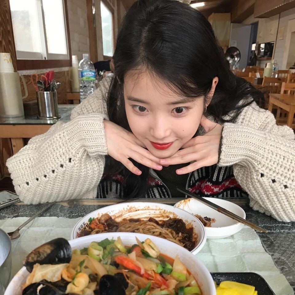 비오는 저녁...#아이유