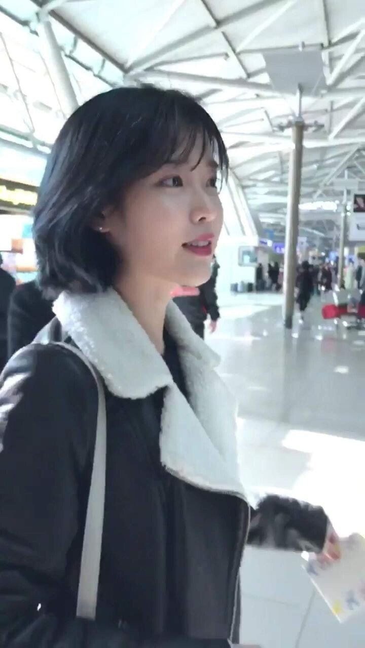 폰카로 찍은 아이유