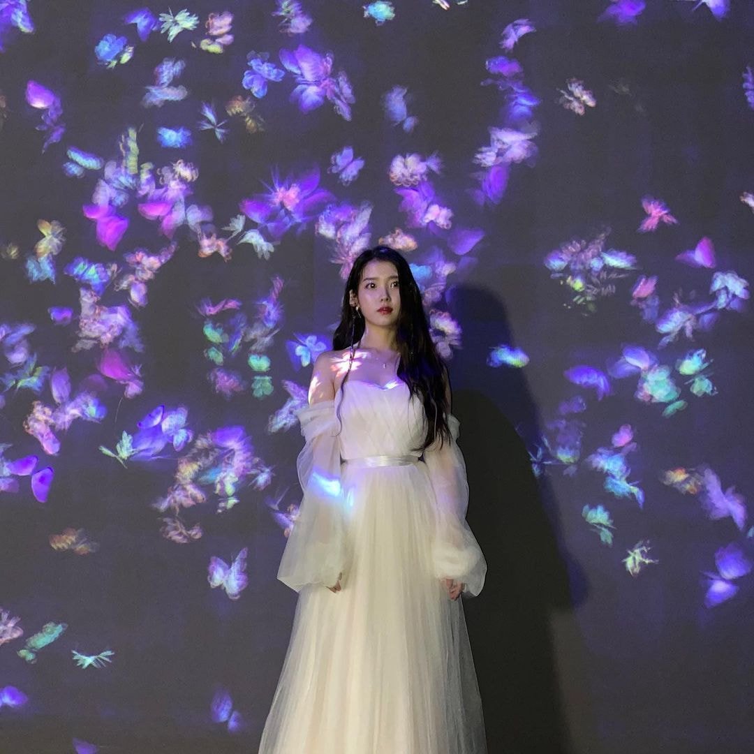 아이유 인스타