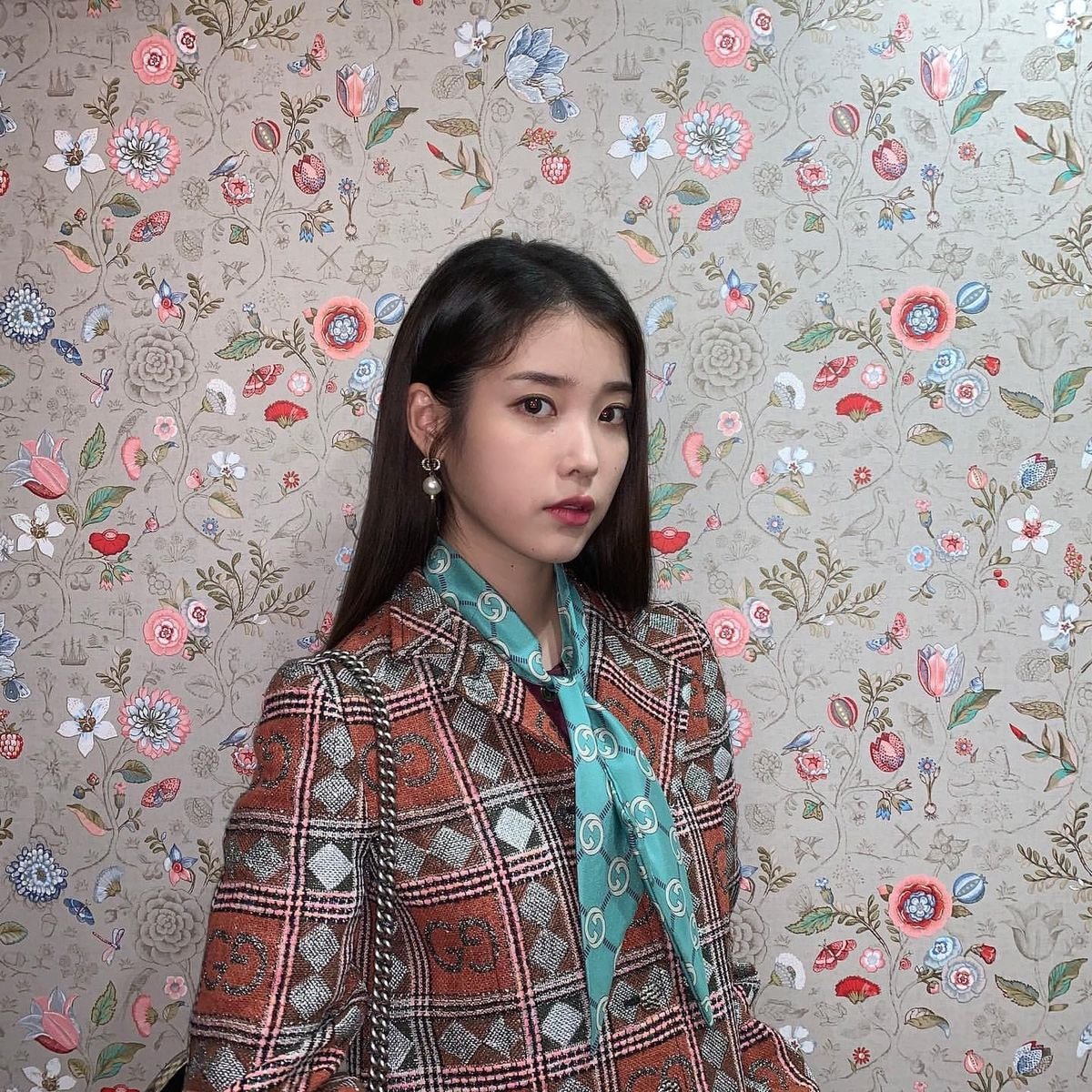 아이유 인스타 업뎃