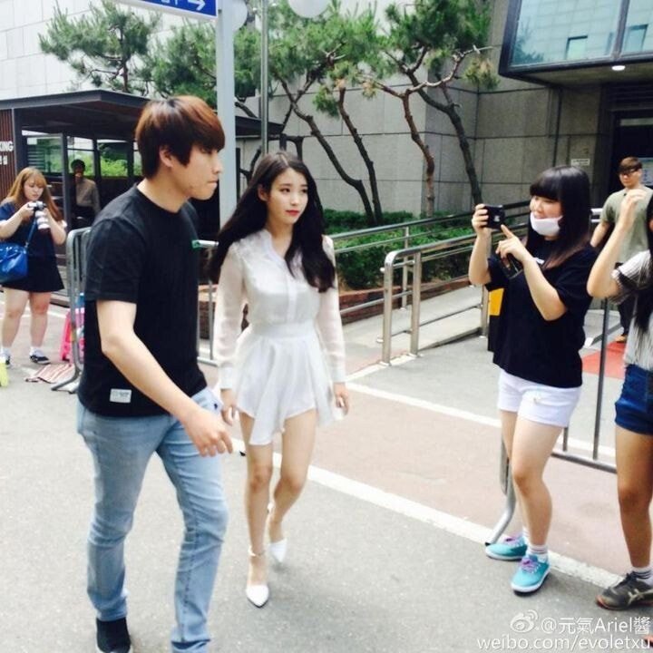 폰카로 찍은 아이유