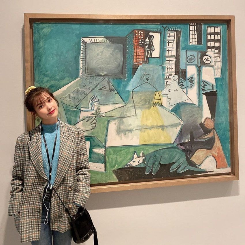 오늘자 아이유.insta