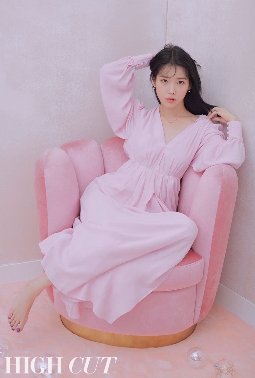 아이유 하이컷 화보