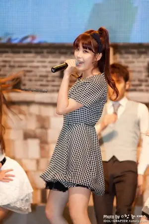 아이유 직찍 @ 121012 2012 수원정보과학축제 개막식
