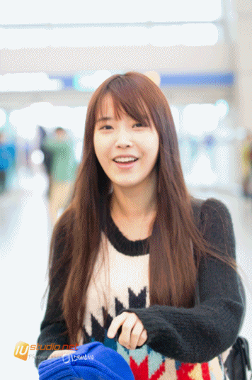 일본 출국 IU 사진이 대박이야