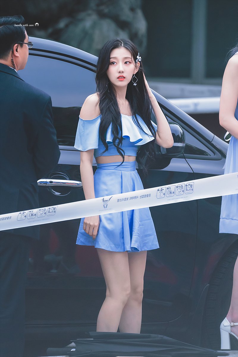 러블리즈 블루 정예인
