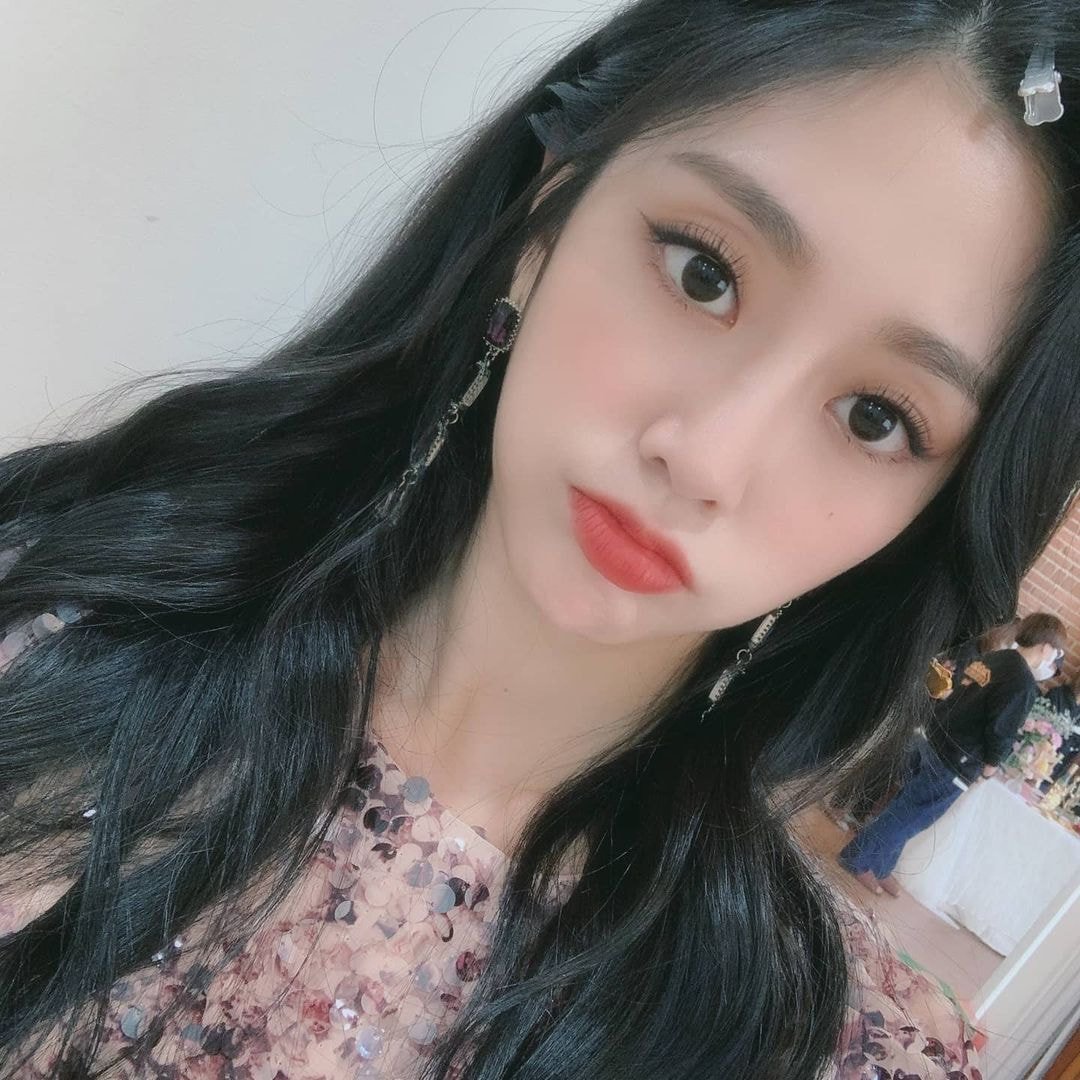 러블리즈 지수 인스타
