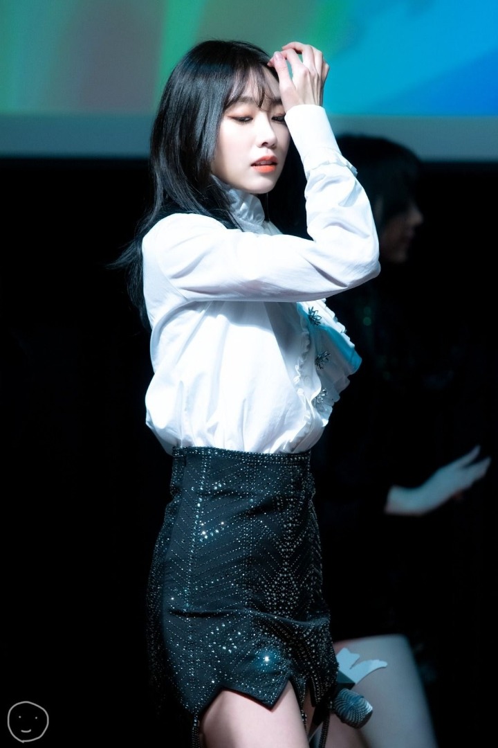 앞머리 내린 #러블리즈 지수