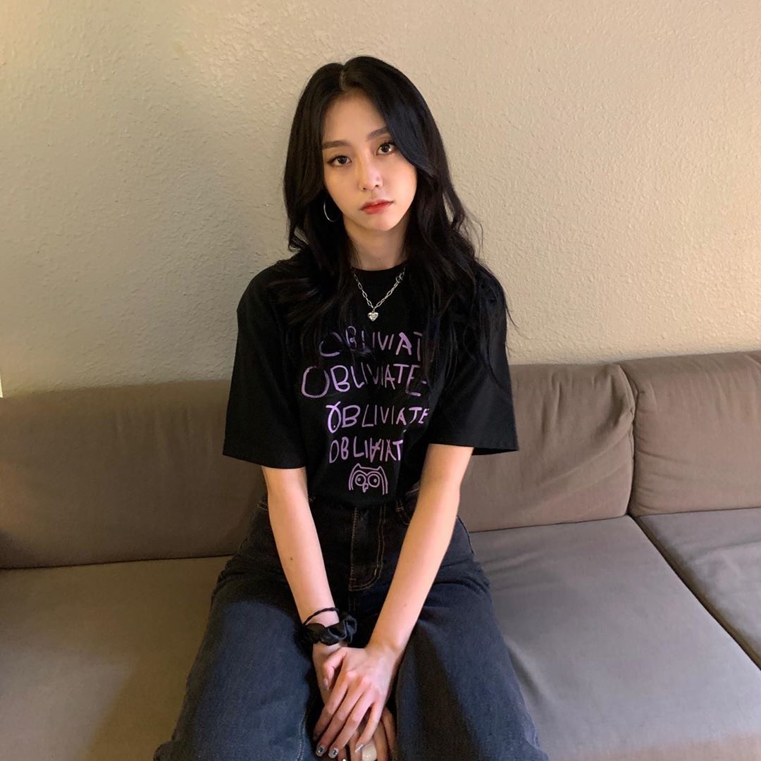 러블리즈 지수 인스타