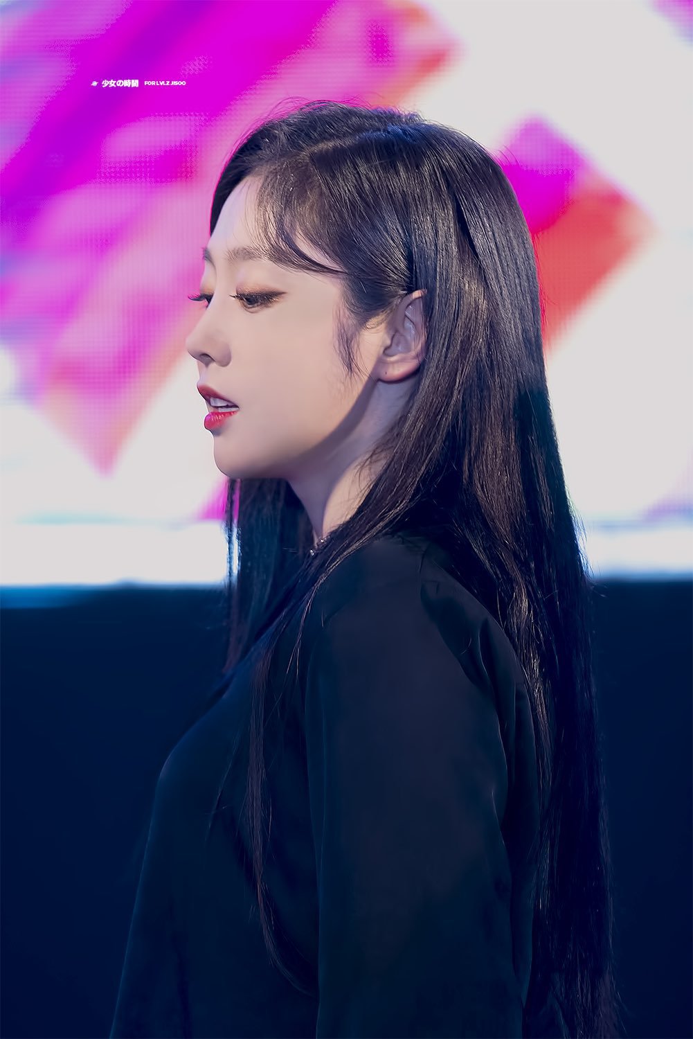 얼빡샷. 블랙버전 러블리즈 지수