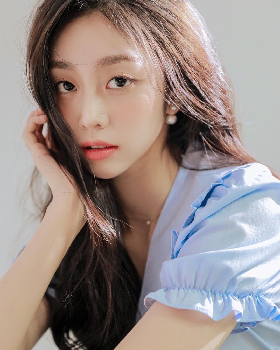 러블리즈 지수 화보 사진