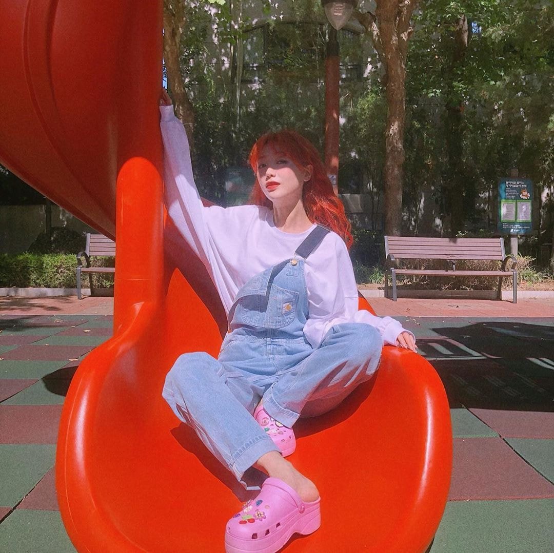 러블리즈 수정 인스타