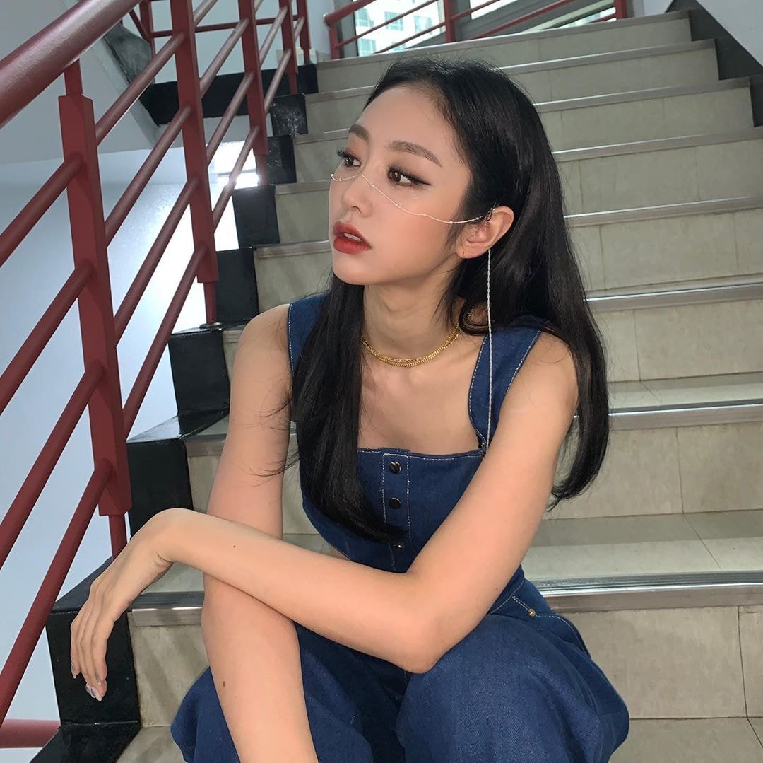 러블리즈 서지수 인스타
