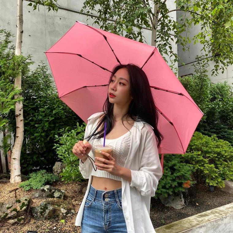 비오는날. 러블리즈 서지수