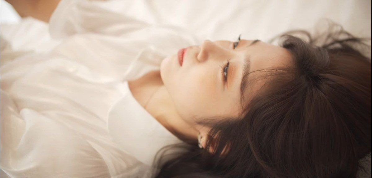 러블리즈 서지수 bnt 영상화보