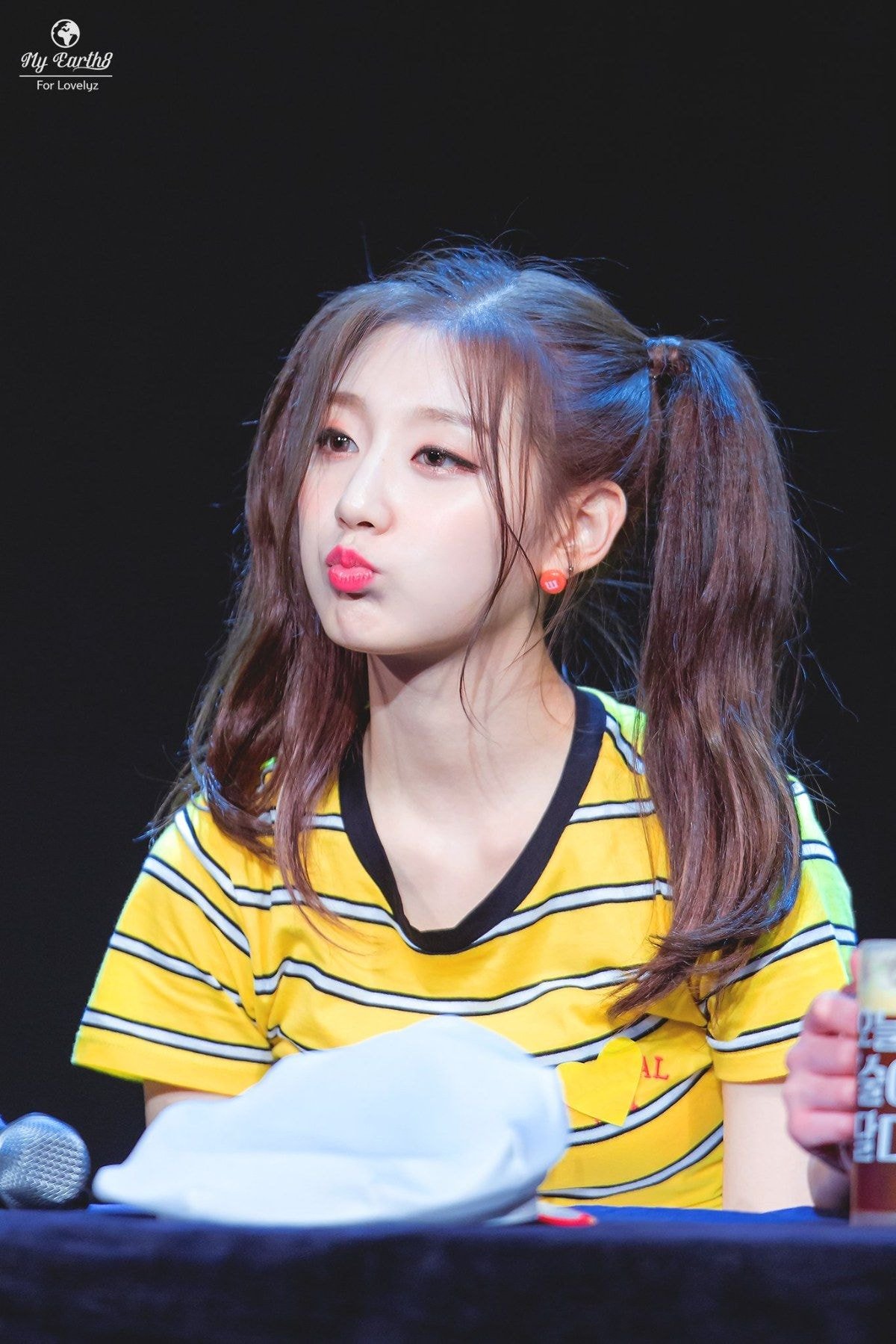 양갈래 헤어스타일도 잘 어울리는 #러블리즈 막내 #정예인