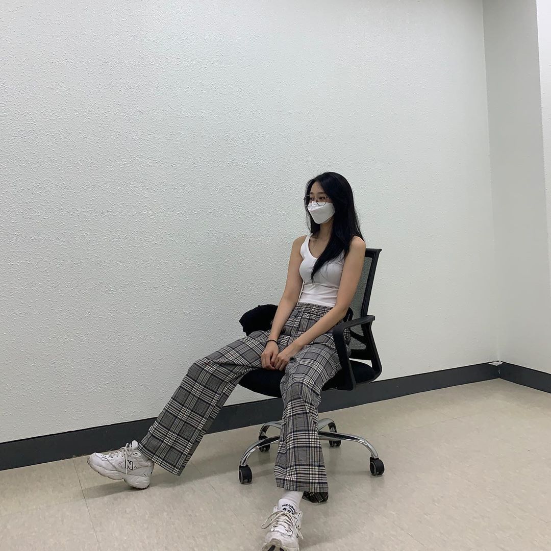 러블리즈 지수 인스타