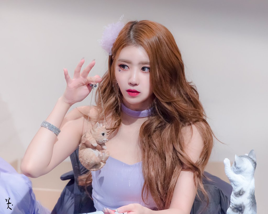 보라빛 러블리즈 미주