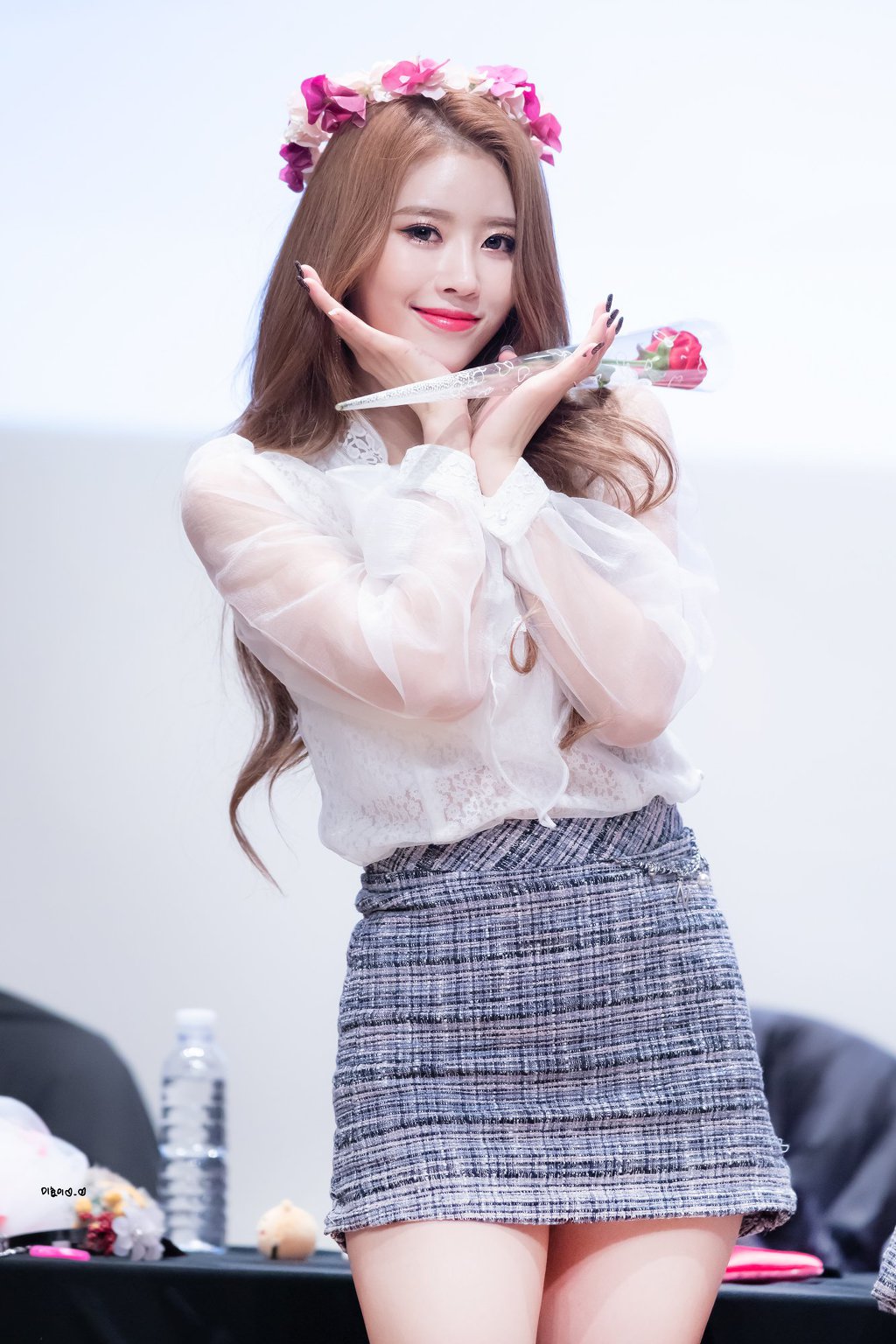 팬사인회 가면 볼 수 있는 #러블리즈 미주 모습