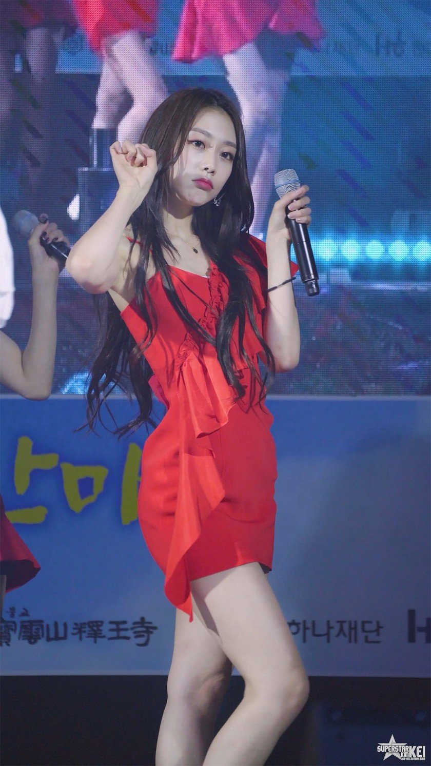 #러블리즈 레드 지수.jpg