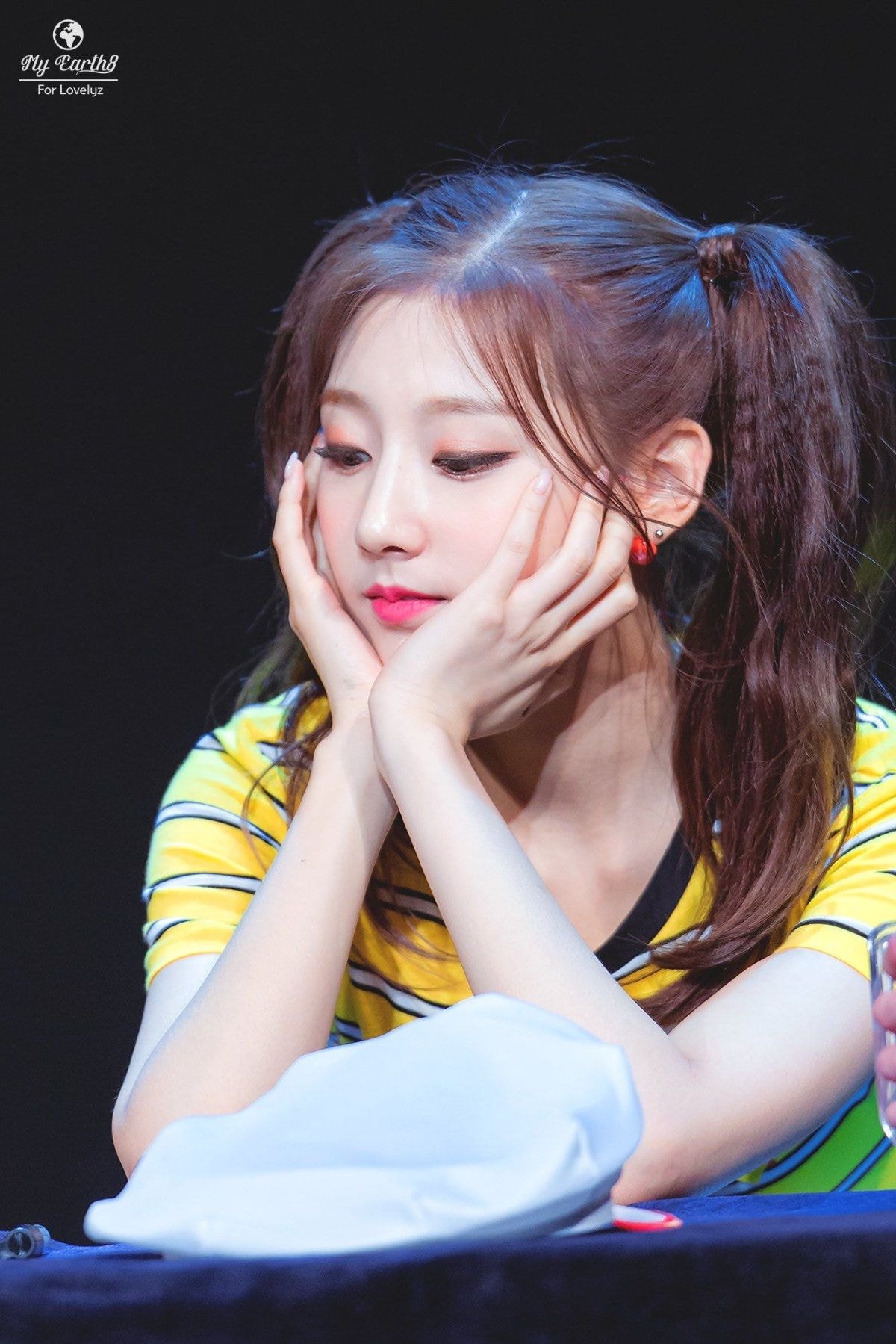 양갈래 헤어스타일도 잘 어울리는 #러블리즈 막내 #정예인