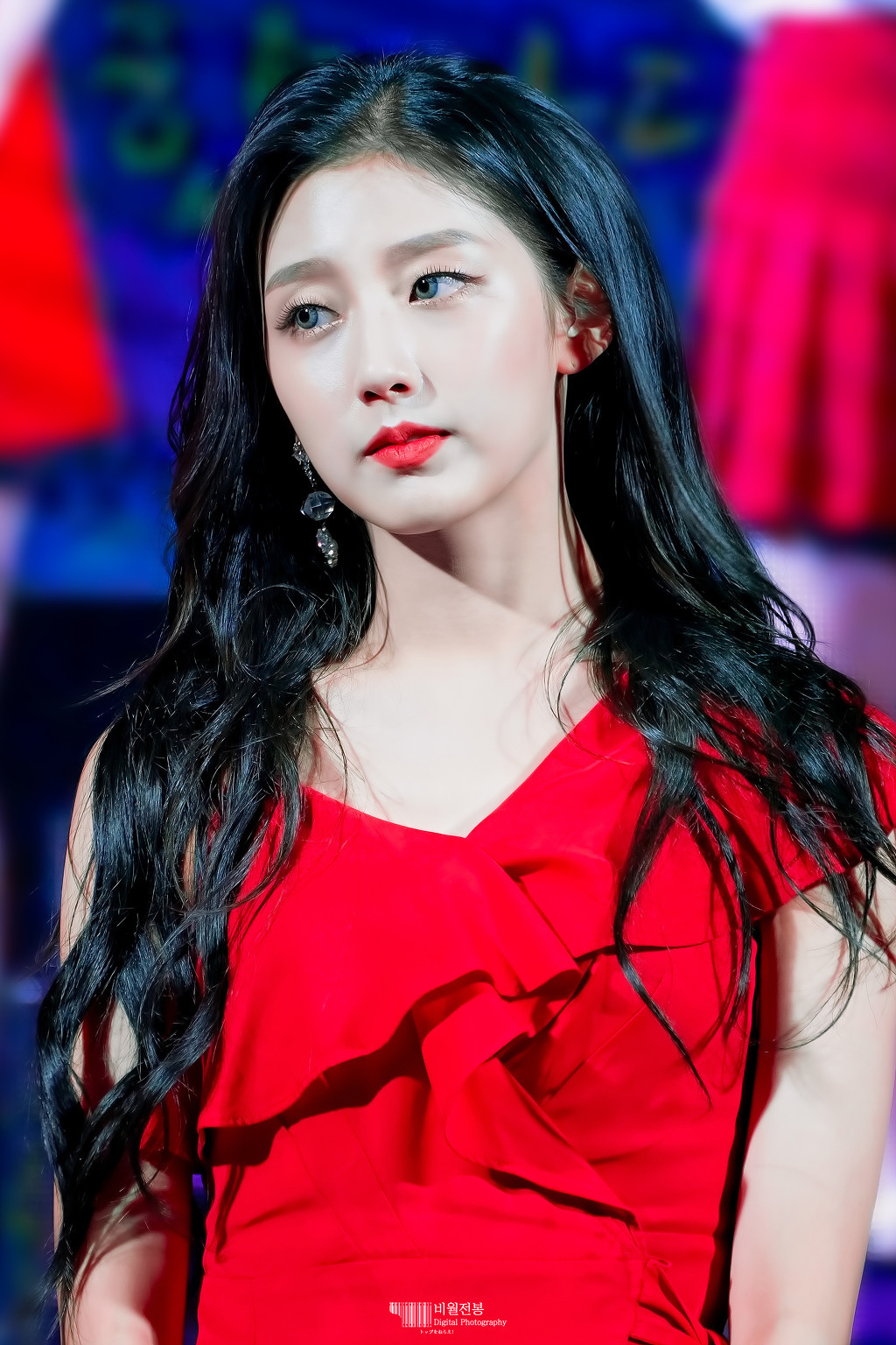 레드! #러블리즈 정예인