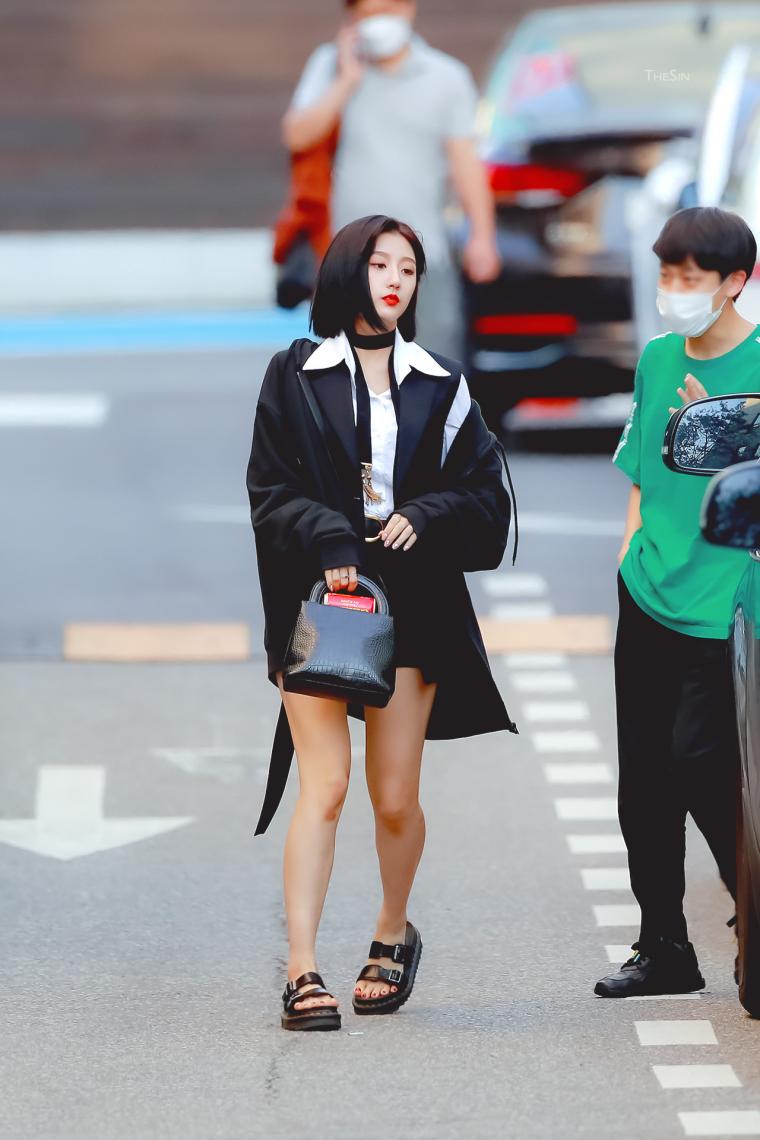 뮤뱅퇴근길 러블리즈 정예인