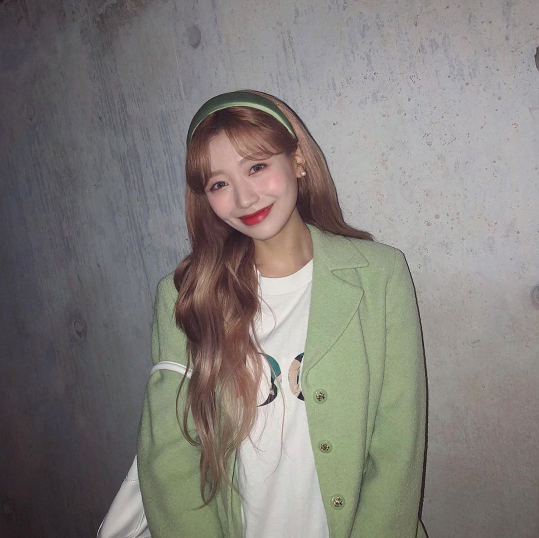 러블리즈 수정 인스타