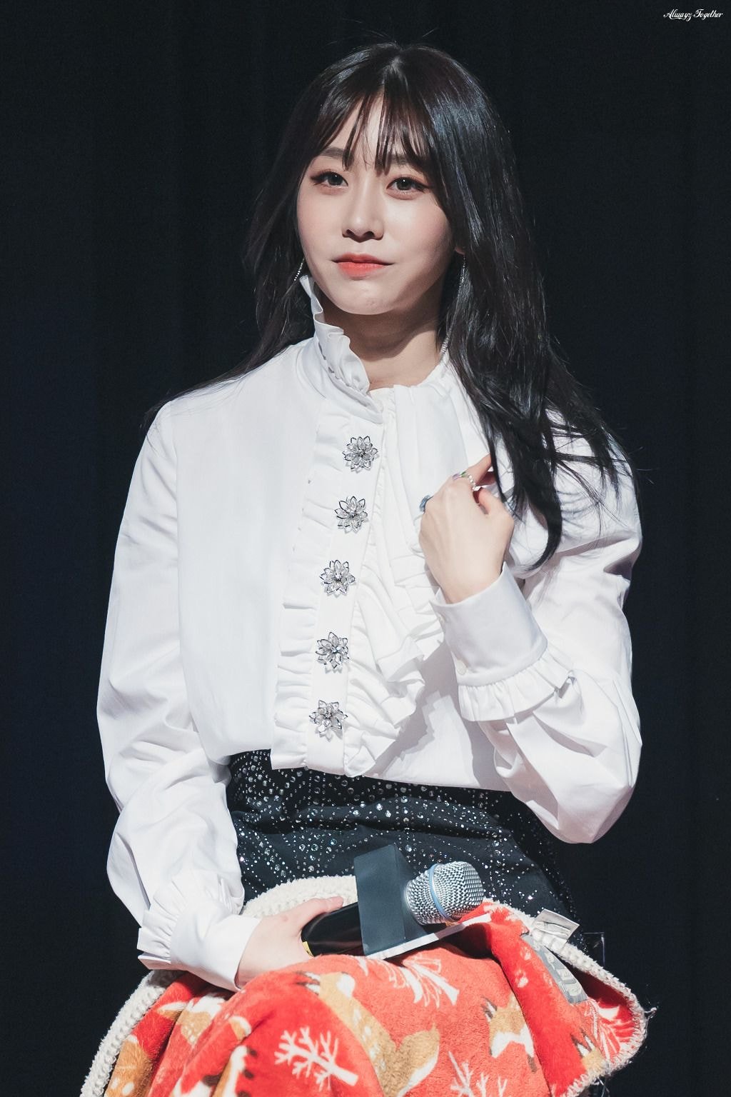 앞머리 내린 #러블리즈 서지수