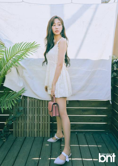 러블리즈 서지수 bnt 영상 + 기사사진 (insta)