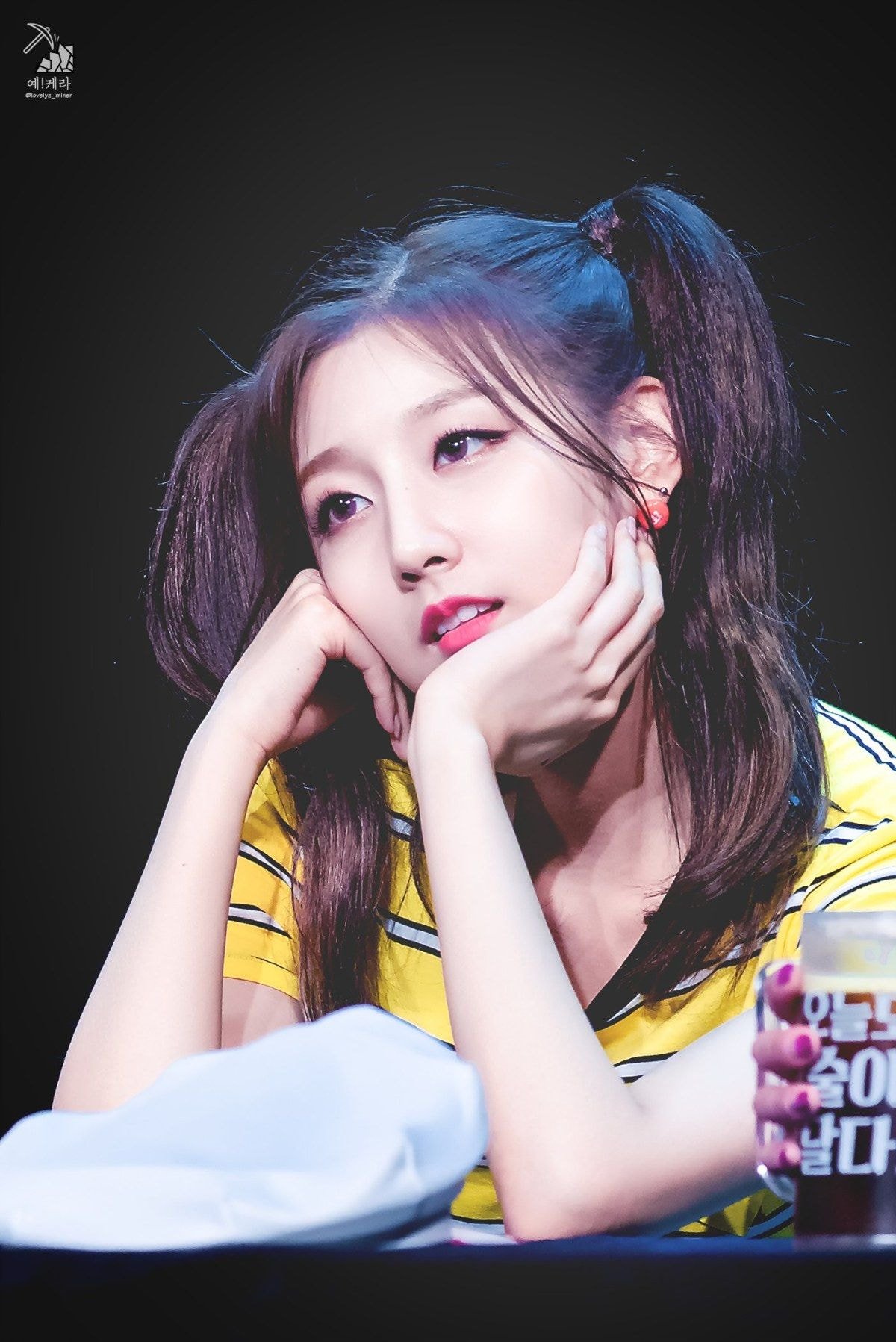 양갈래 헤어스타일도 잘 어울리는 #러블리즈 막내 #정예인
