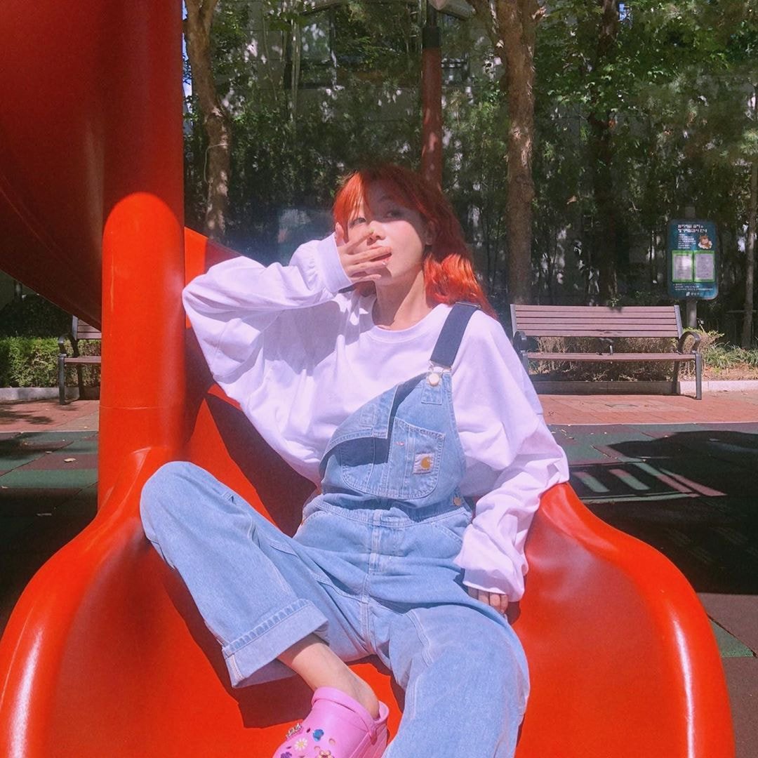 러블리즈 수정 인스타
