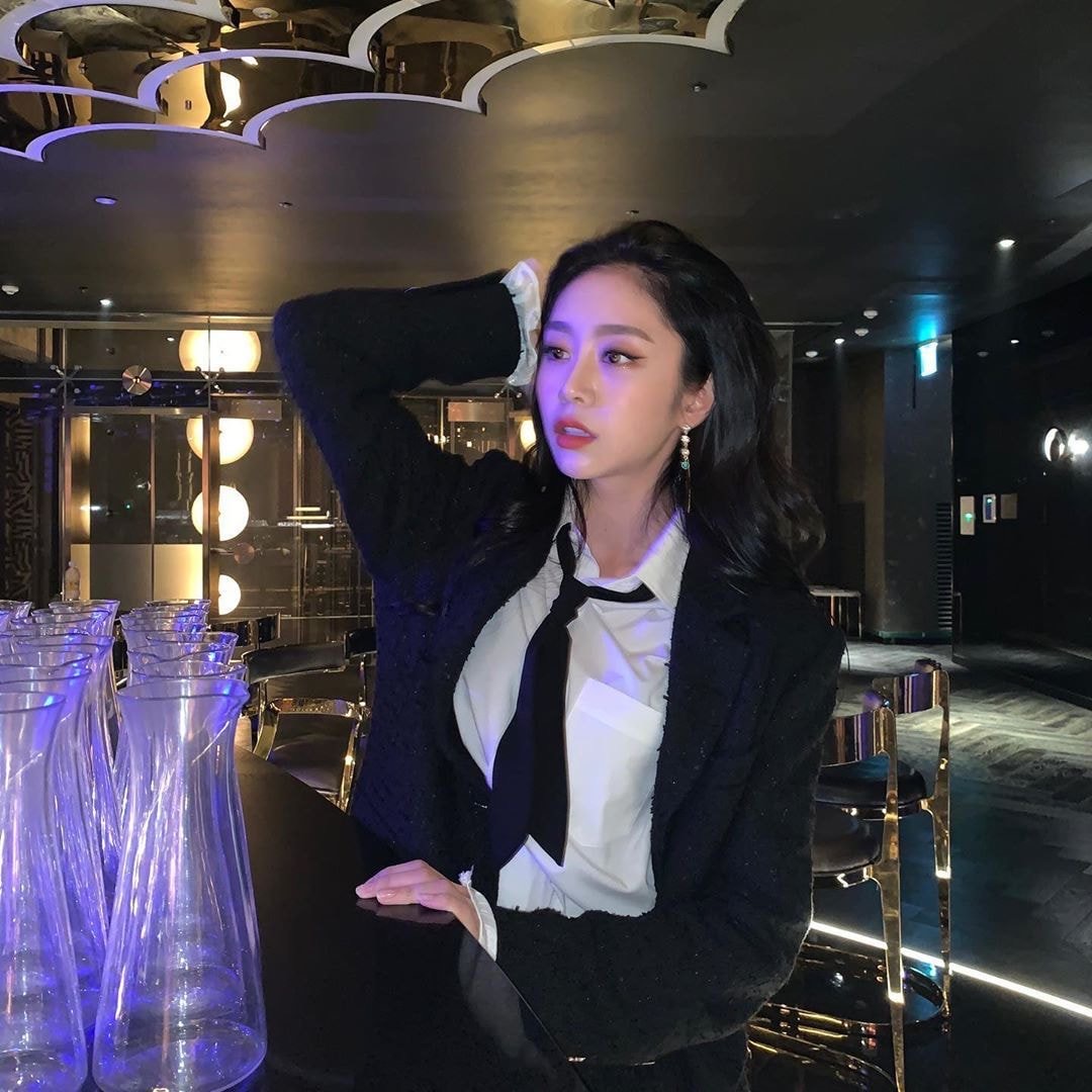 분위기 쩌는 러블리즈 서지수 인스타