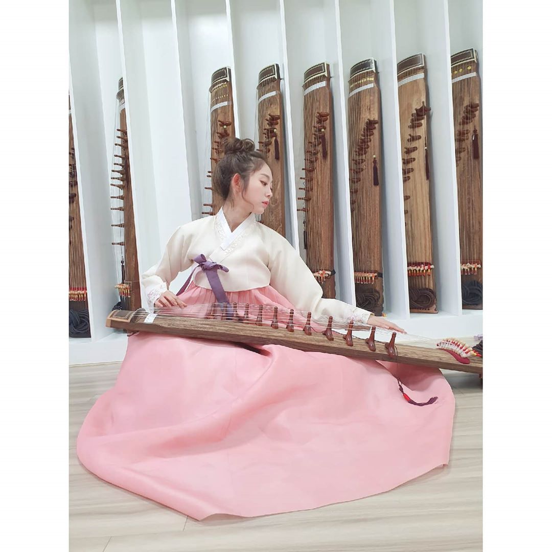 한복입은 #러블리즈 지수.insta