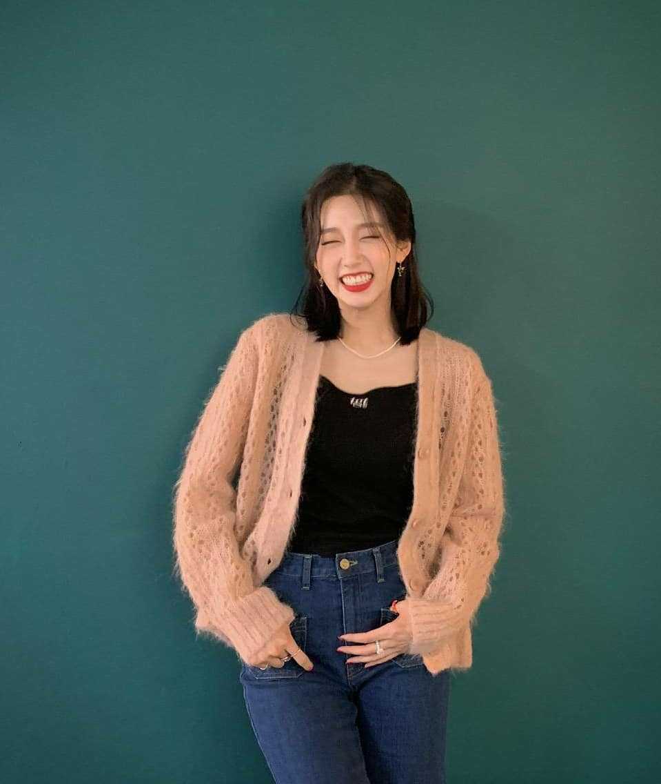 러블리즈 예인 인스타