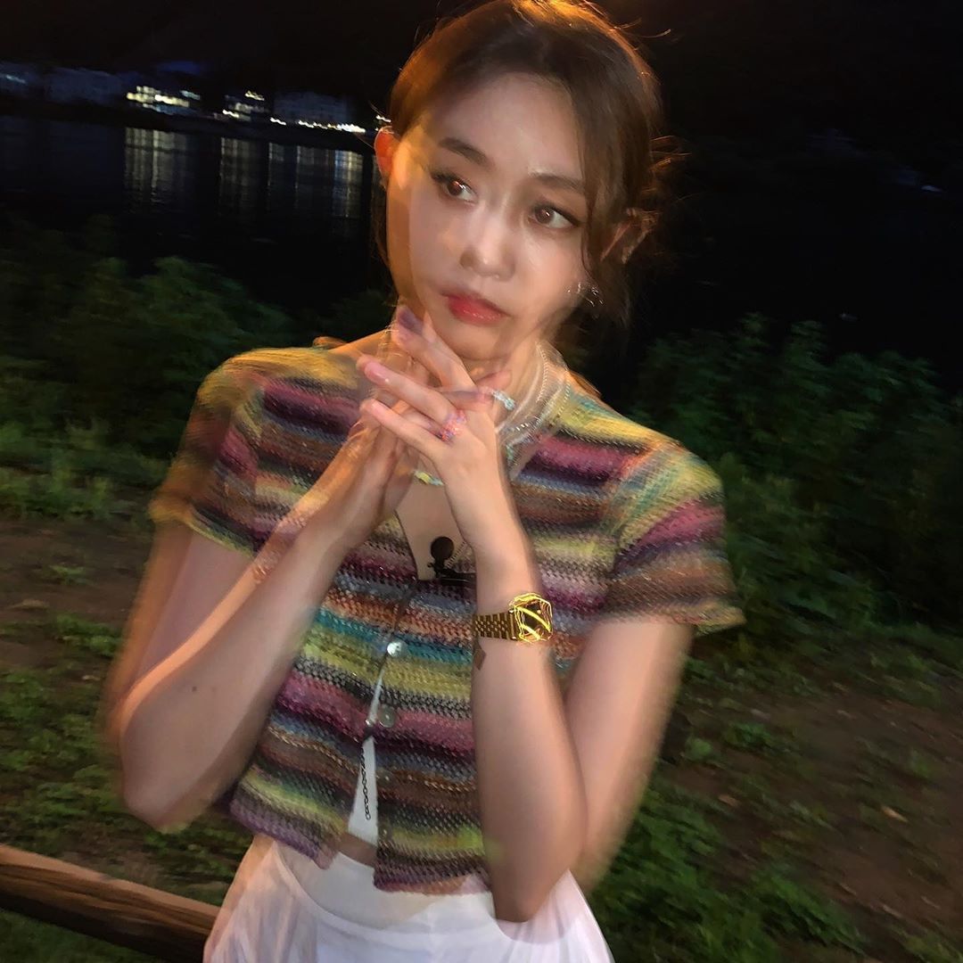 러블리즈 지수 인스타