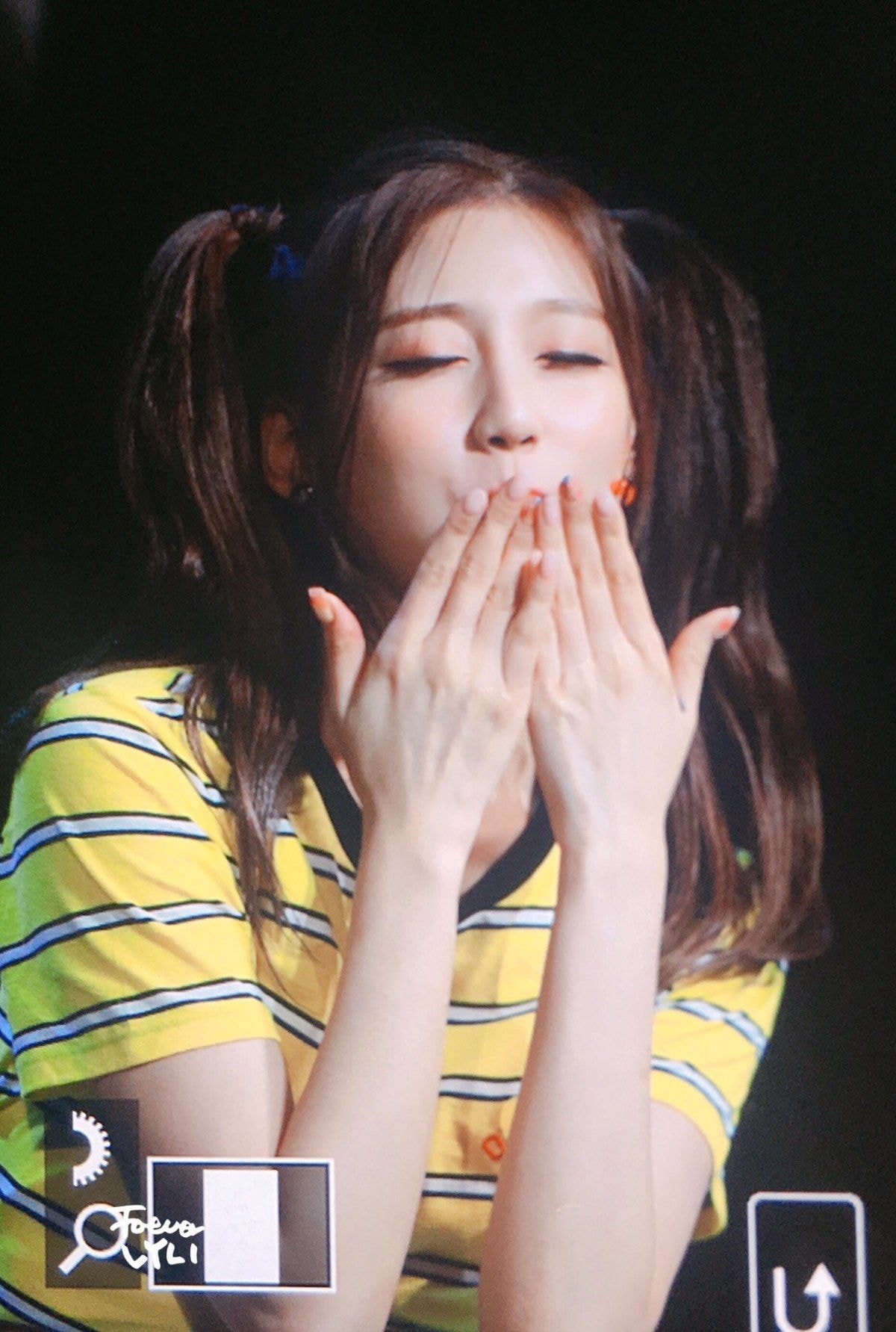양갈래 헤어스타일도 잘 어울리는 #러블리즈 막내 #정예인