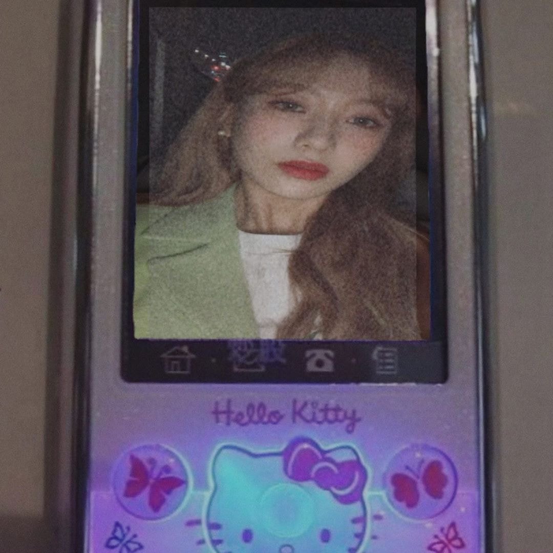 러블리즈 수정 인스타