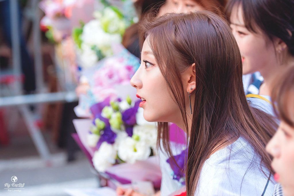 천상 연예인인 #러블리즈 막내 정예인