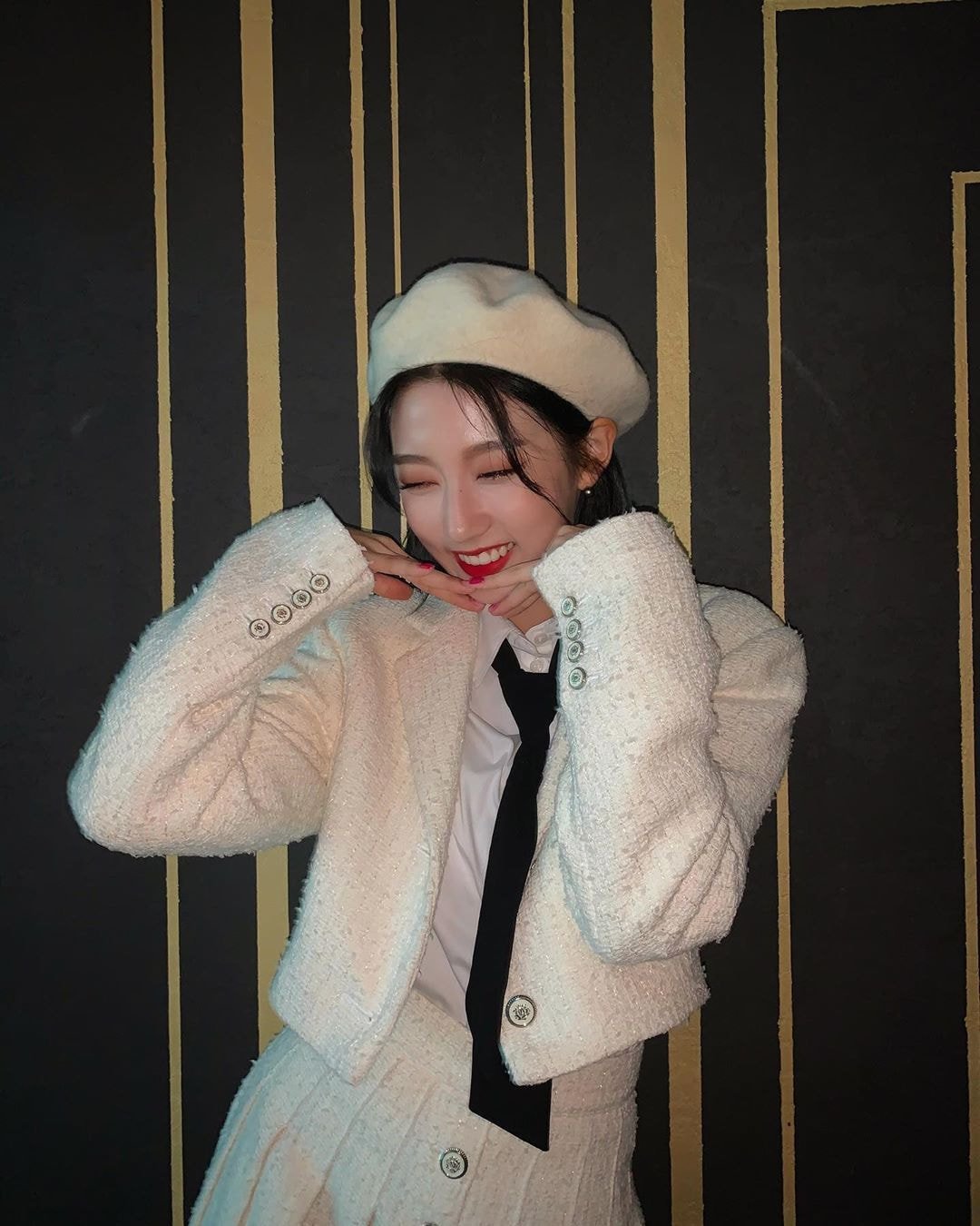 러블리즈 예인 인스타