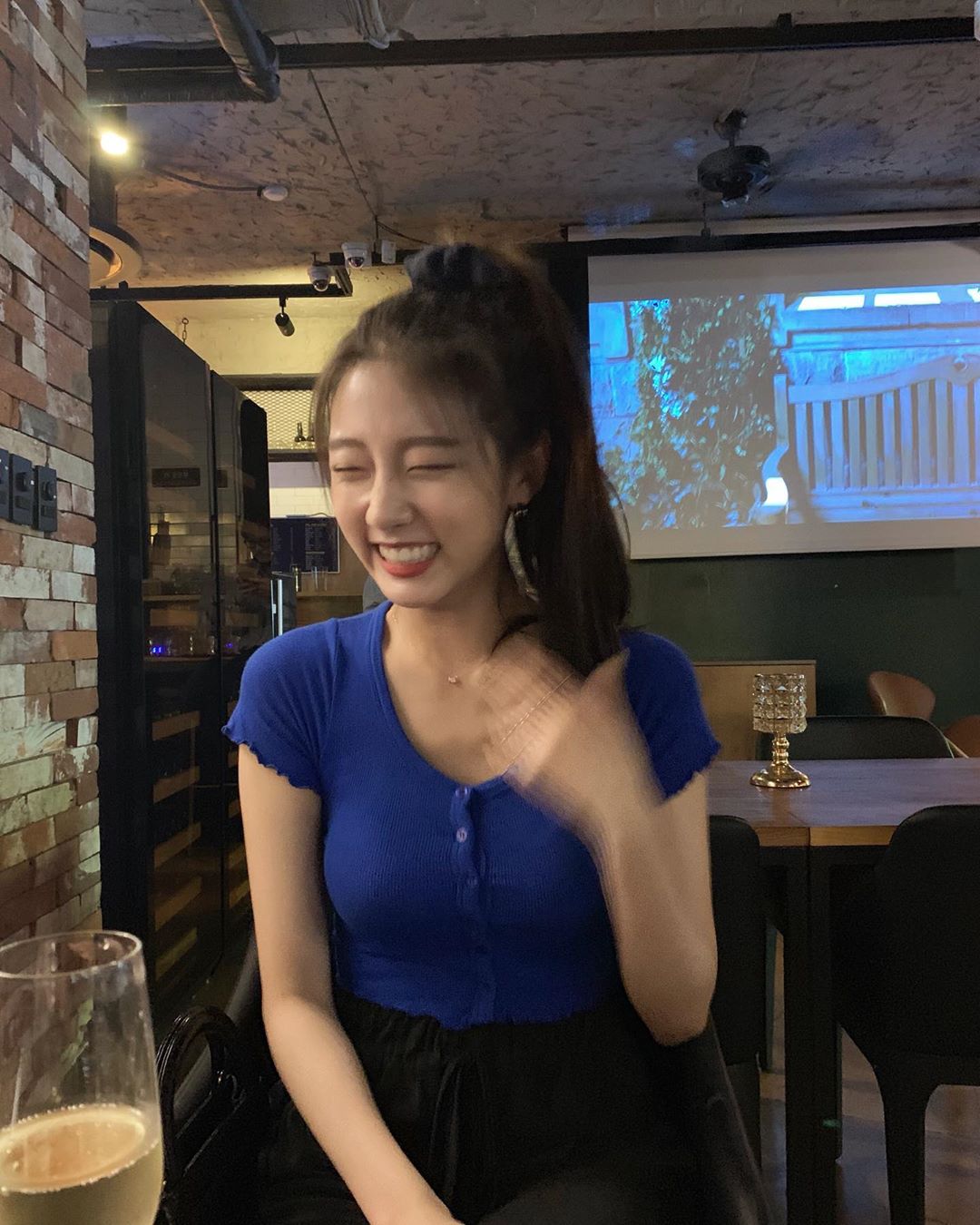 러블리즈 예인.insta