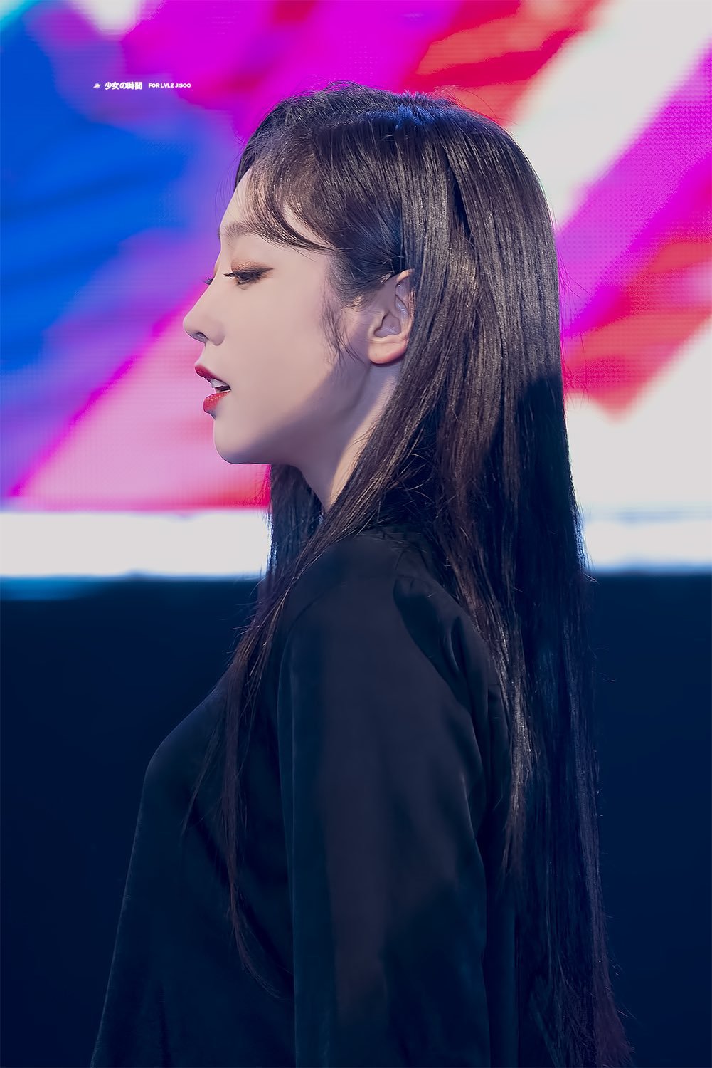 얼빡샷. 블랙버전 러블리즈 지수