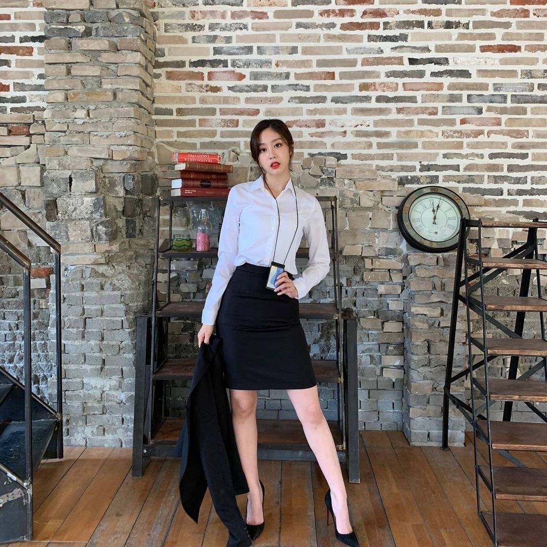 러블리즈 지수 인스타