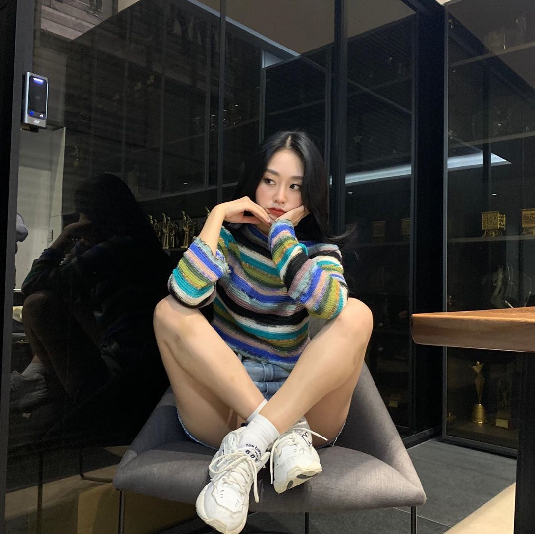 러블리즈 지수 인스타
