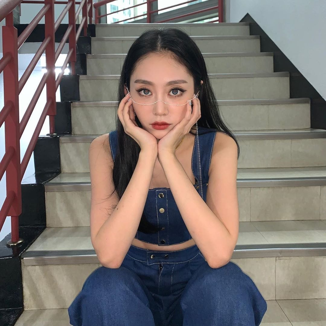 러블리즈 서지수 인스타