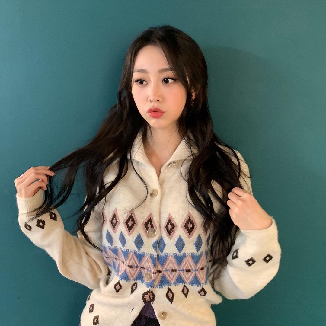 러블리즈 지수 인스타